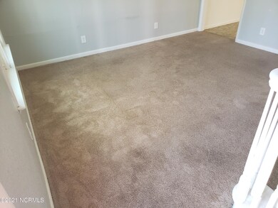 329 Richlands Ave unit 11, Jacksonville, NC 28540 - photo 3