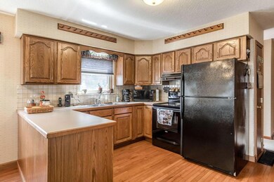 1269 Frisbee Dr, Columbus, OH 43224 - photo 7