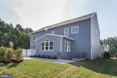 23380 Lilliflora Dr, California, MD 20619 - photo 4