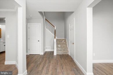 282 Birch Hollow Dr unit 107, Bordentown, NJ 08505 - photo 4