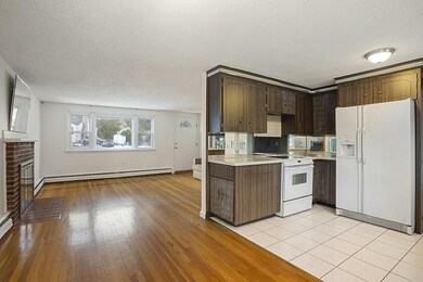 38 Day Cir, Woburn, MA 01801 - photo 2