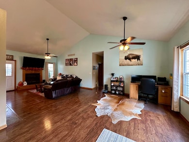 1012 S Palomino Rd, Carthage, MO 64836 - photo 2