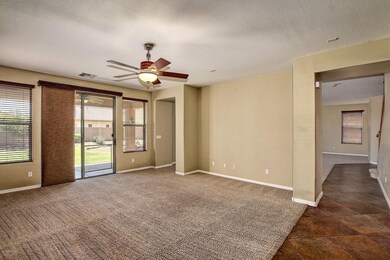 Family Room w/Entertainment Niche