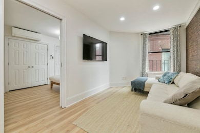 497 Beacon St unit 3, Boston, MA 02215 - photo 3