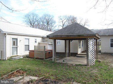 766 207th St, Pasadena, MD 21122 - photo 3