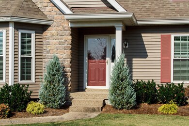 7900 Laura Jean Ct, Louisville, KY 40291 - photo 3