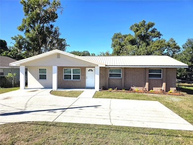 905 N Park Rd, Plant City, FL 33563 - photo 2