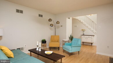 6849 Littlewood Ct, Sykesville, MD 21784 - photo 4