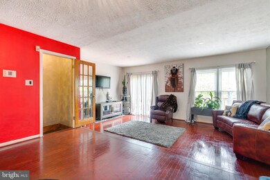 11643 Cosca Park Dr, Clinton, MD 20735 - photo 4