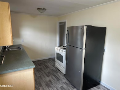 100 Clizbe Ave, Amsterdam, NY 12010 - photo 3