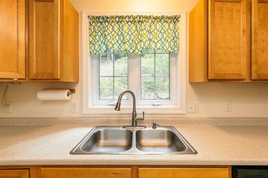 82 New Hampshire Dr, Webster, NH 03303 - photo 4