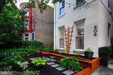 808 Hollins St, Baltimore, MD 21201 - photo 3