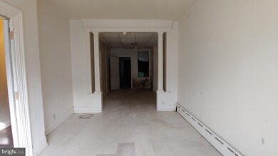 219 S 4th St, Reading, PA 19602 - photo 2