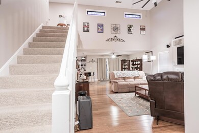 840 Isaac Shelby Cir E, Frankfort, KY 40601 - photo 4