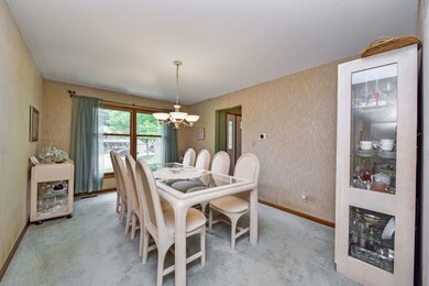 1122 Wintergreen Ct, Batavia, IL 60510 - photo 7