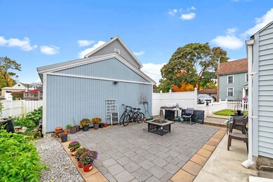 22 N Warren St, Woburn, MA 01801 - photo 6
