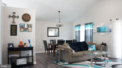 345 Montgomery Cir, Stephens City, VA 22655 - photo 6