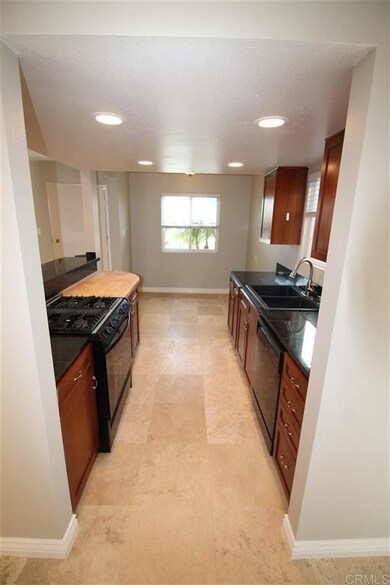 245 Coneflower St, Encinitas, CA 92024 - photo 6