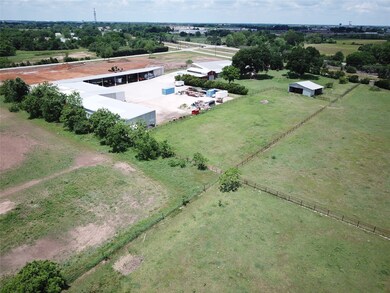 30903 Washington St, Waller, TX 77484 - photo 5