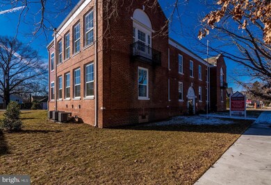 13 1st Ave SW unit 5, Glen Burnie, MD 21061 - photo 2