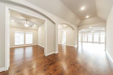 3830 Lake Falls Dr, Fulshear, TX 77441 - photo 7