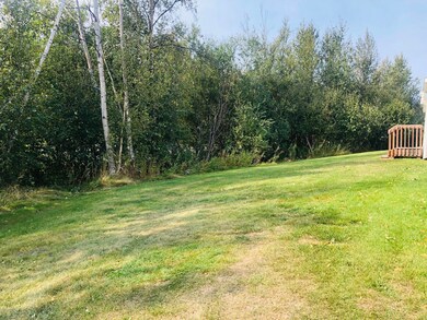 Exterior Lawn1