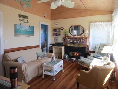 Beach Hills & Leeward Front 042