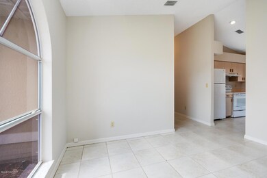5_dining_room