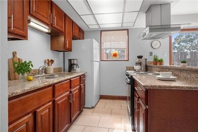 1504 Clearview Pkwy unit D, Metairie, LA 70001 - photo 5