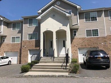 75 Steven Place unit 75, Coram, NY 11727 - photo 2