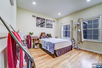 312 Warren St unit 314, Harrison, NJ 07029 - photo 6