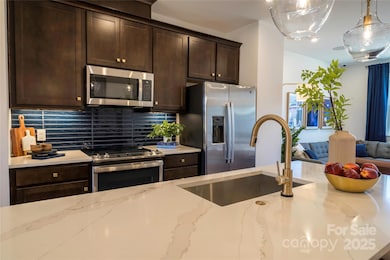 The Indie | Context at Oakhurst *Model Photos, Actual Finishes, Structural Selections, and Orientation May Vary.