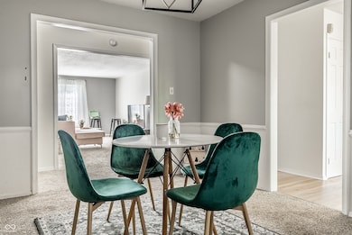 6503 Park Central Way unit B, Indianapolis, IN 46260 - photo 5