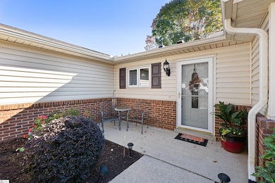 103 Lakeside Ct, Greenville, SC 29615 - photo 4