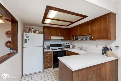 Kitchen Upper Level