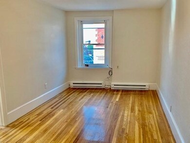 357 Hanover St unit 2, Boston, MA 02113 - photo 4