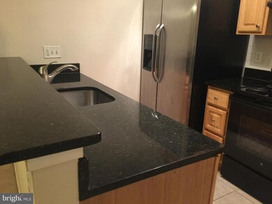 9323 Sparrow Valley Dr, Montgomery Village, MD 20886 - photo 7