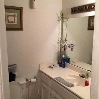 902 W Kelly Ave, Pharr, TX 78577 - photo 4