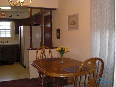 3043 Eastbrook Dr, Toledo, OH 43613 - photo 5