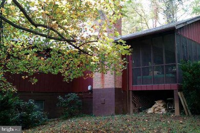 444 Rome Beauty Dr, Linden, VA 22642 - photo 2