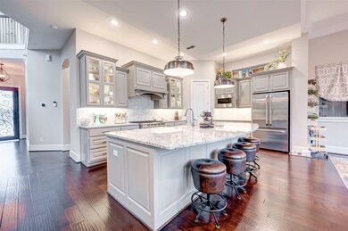 8602 Costmary Ln, Houston, TX 77055 - photo 7