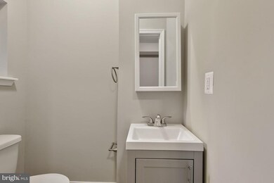 1627 E Federal St, Baltimore, MD 21213 - photo 7