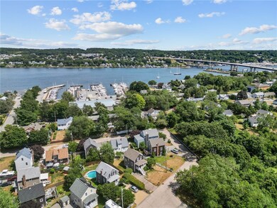 82 Norwood Ave, Portsmouth, RI 02871 - photo 6