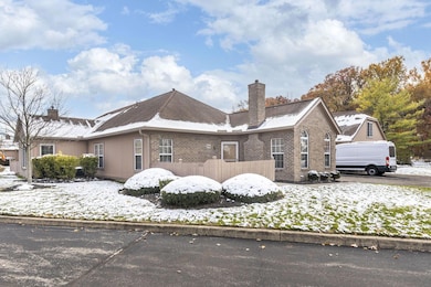 2533 Timberside Dr, Columbus, OH 43235 - photo 2