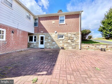 111 S New Ardmore Ave, Broomall, PA 19008 - photo 6