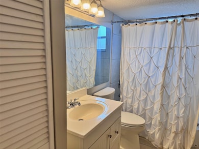 Polynesian Gardens Condominiums unit 301, Plantation, FL 33317 - photo 6