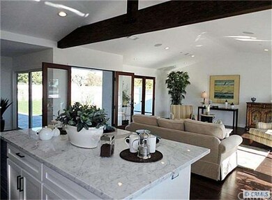 Kitchen island looks to family room