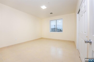 44 Bergen Blvd unit 2, Fairview, NJ 07022 - photo 3