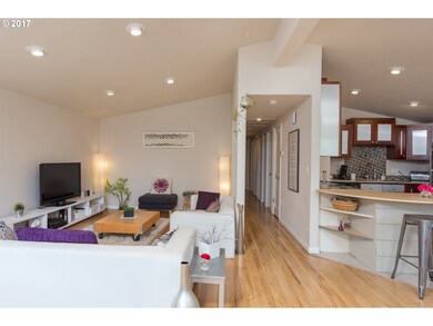 Kitchen/Living Room