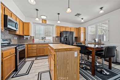 39823 Hillsboro Cir, Murrieta, CA 92562 - photo 7